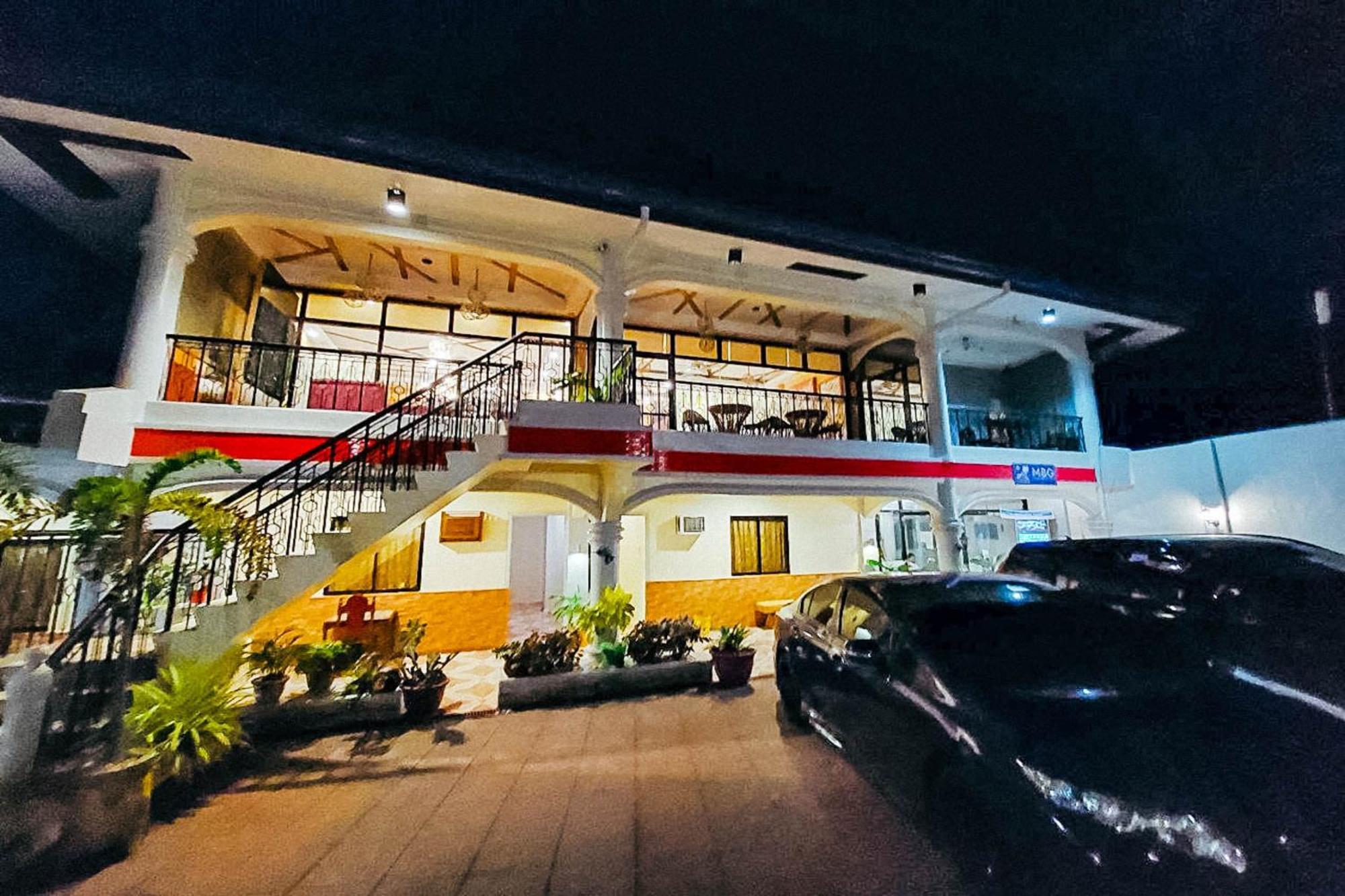 Mbg Travellers Inn Powered By Cocotel بويرتو برينسيسا المظهر الخارجي الصورة
